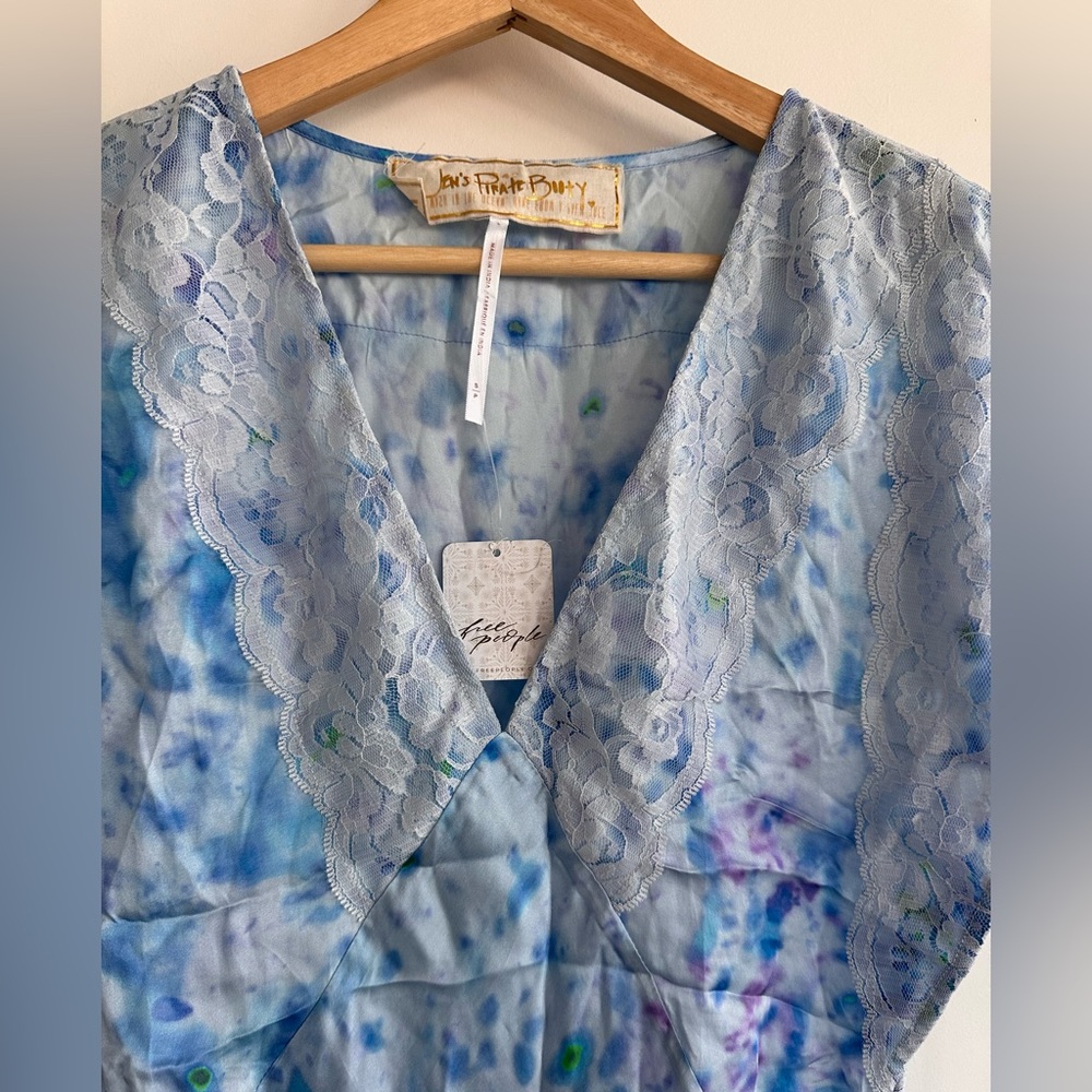 Jen’s pirate booty Mini slip Dress - Picture 4 of 8